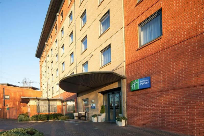 Holiday Inn Express Leicester City By Ihg Exterior photo
